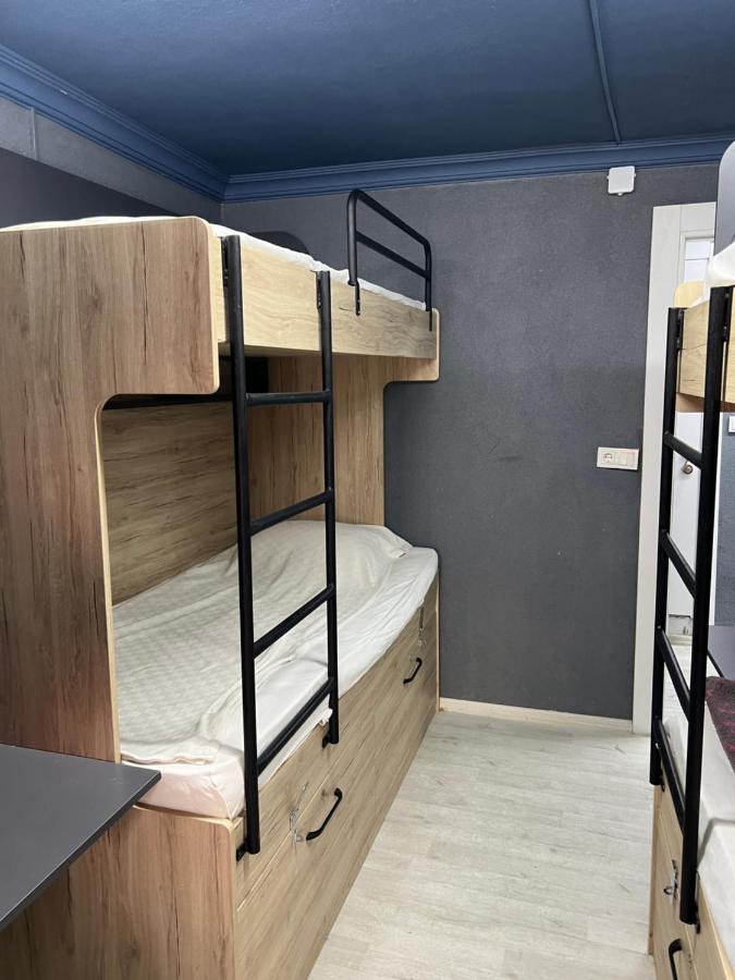 Istiklal Hostel Istanbul Exterior foto